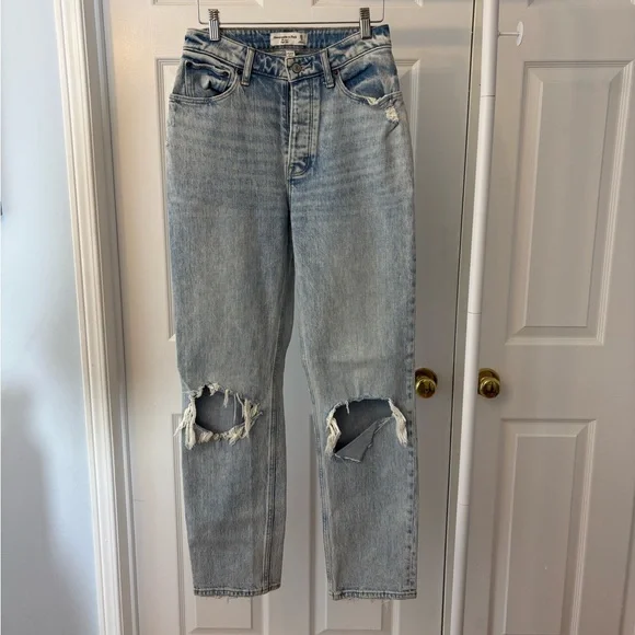 Abercrombie Curve Love The Dad High Rise Distressed Blue Jeans Size 25 Cotton - Picture 6 of 10